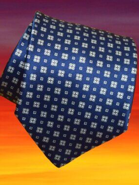 $840 New BRIONI Navy Blue White Floral Geometric Handmade Italy Silk Neck Tie